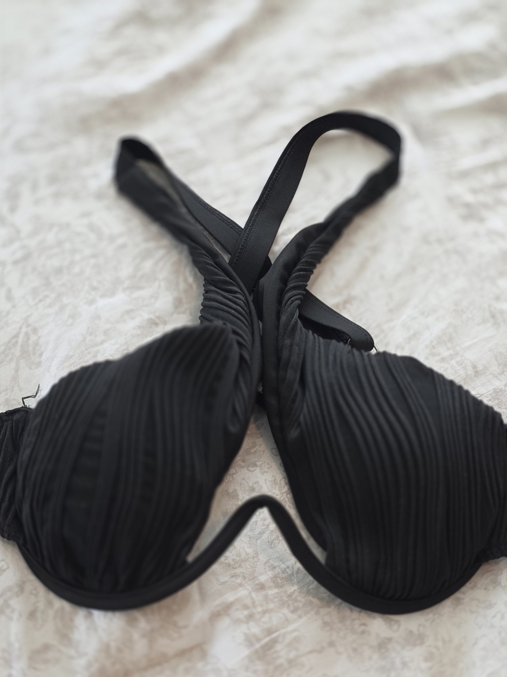 Black Padded Underwire Ribbed - Women's Swim Top
